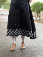 A-Line Kurta featuring a timeless black ethnic design - Image 3