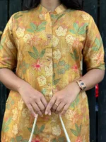 Elegant Floral Printed Kurti - Image 2