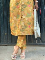 Elegant Floral Printed Kurti - Image 4